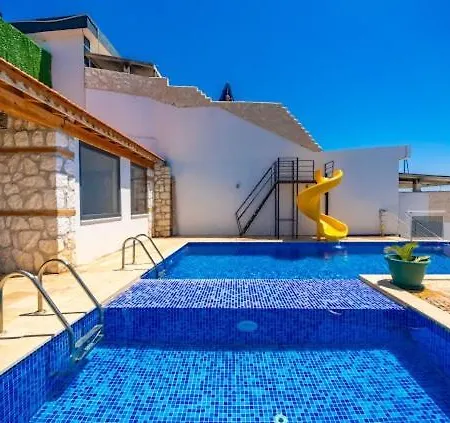 Honeymoon With Sea View Villa *