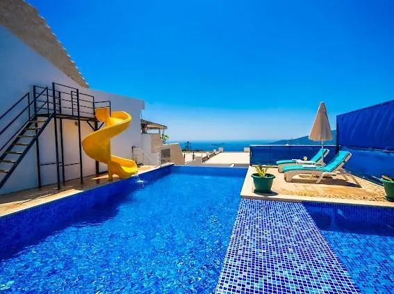 Honeymoon With Sea View Vila