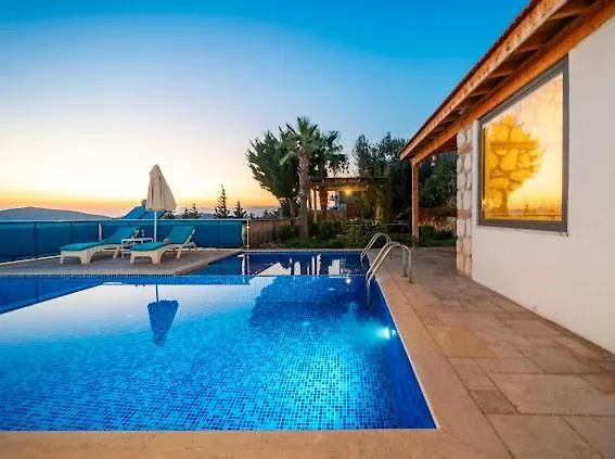 Honeymoon With Sea View Vila Kaş