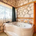 Honeymoon With Sea View *