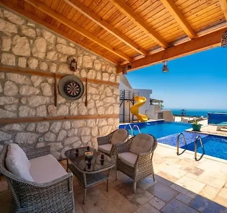Honeymoon With Sea View *